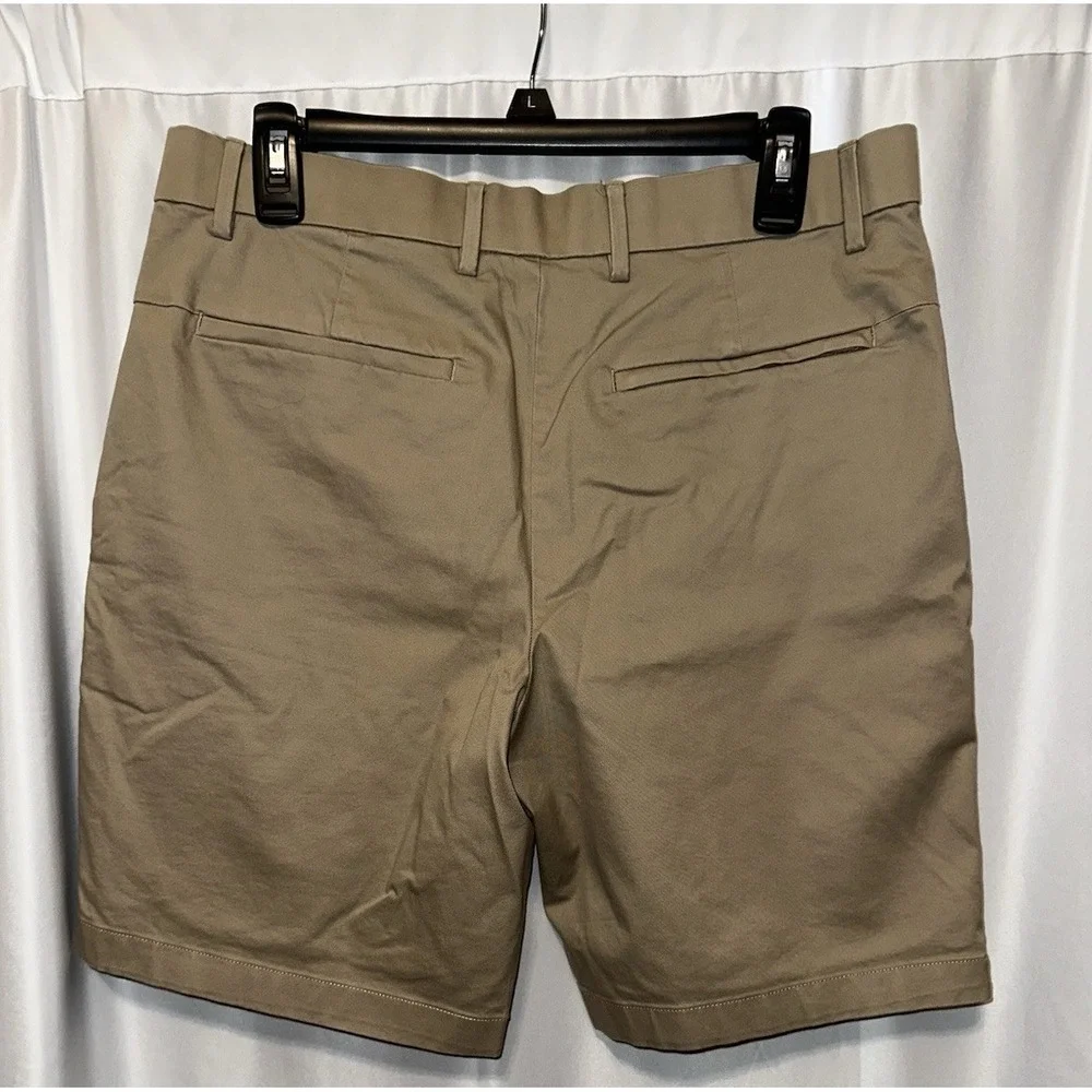 Banana Republic Aiden Shorts Mens Size 33 Tan Flat Front Pockets Stretch